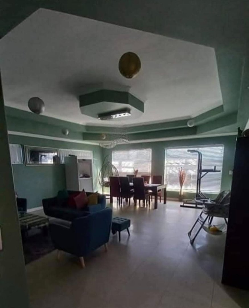  Bedroom Property for Sale in Highlands Estate Western Cape